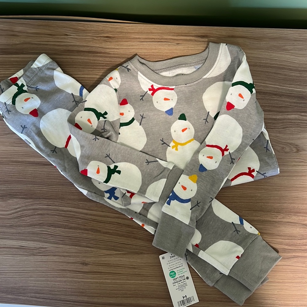 Carters 24m pJ
